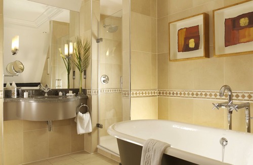 Nutfield Hotel | Nutfield Priory Hotel And Spa