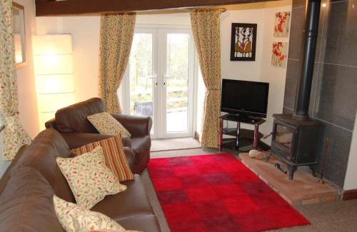 Westward House | Nuthatch Cottage