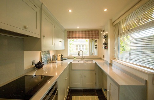 Aldeburgh Apartment | Nutshell - 31 Leiston Road - sleeps 2 guests in 1 bedroom