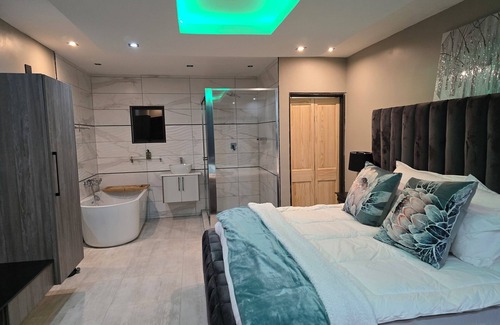 Bushbuckridge Hotel | Nyamankulu Guest Lodge