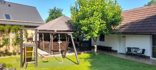 Brezova-Olesko House | Oáza klidu v Březové