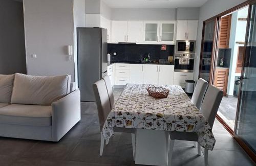 Calheta Villa | O pomar - A quiet SUNNY place with amazing SEA views