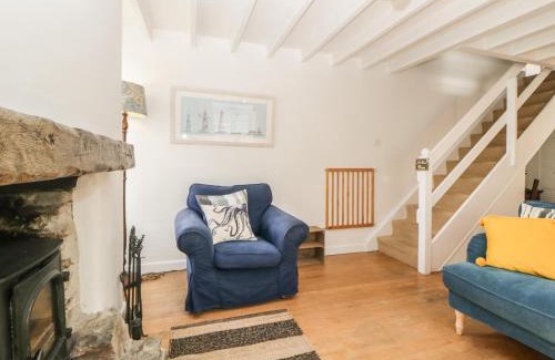 Turnchapel House | Oak Cottage
