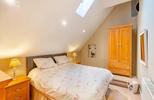 Ware House | Oak Cottage