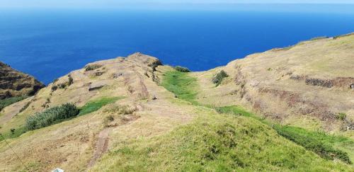 Lombada Velha House | Oak Tree House- Ponta do Pargo