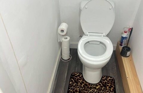 Selly Oak Apartment | Oak Tree Lane Apartment in Birmingham