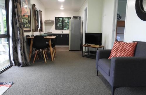 Oakura Resort | Oakura Beach Holiday Park