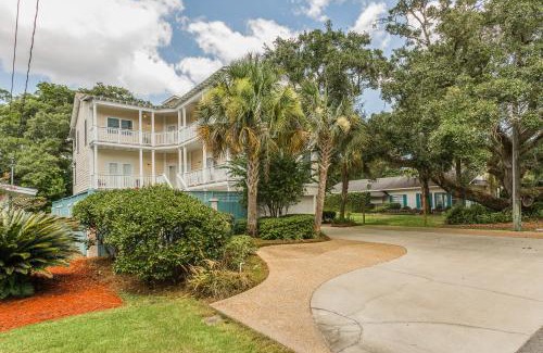 East Beach House | Oasis at East Beach