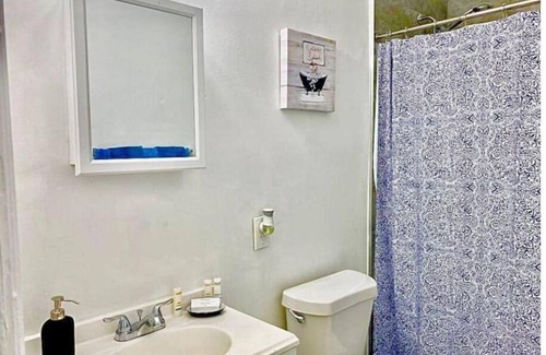 Highland Garden Apartment | Oasis at Hollywood II - Sleep 4 - Unit 2