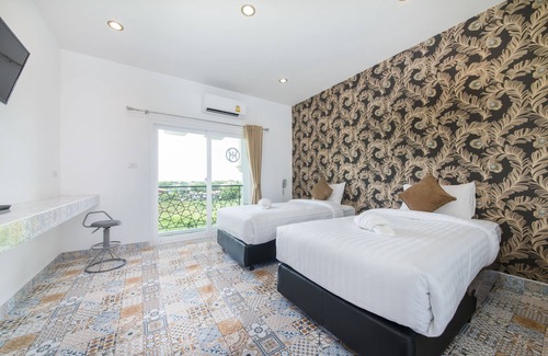 Lop Buri Hotel | Oasis Hiso Hotel