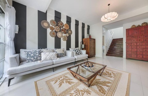 Nana House | Oasis townhouse in the perfect location