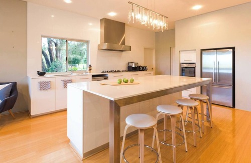 Quindalup House | Oasis Tranquil Getaway with Pool and Scenic Outlooks