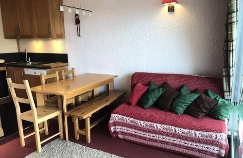 Cognet Apartment | Obiou Residence - HIGH STATION HEARING APARTMENT