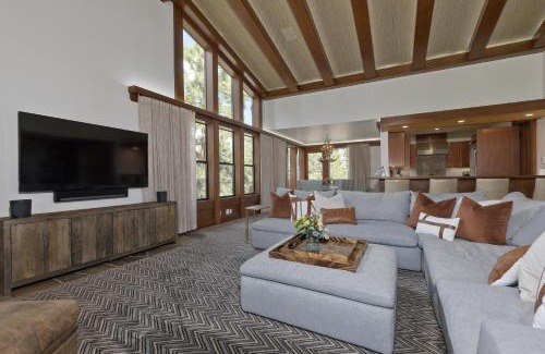 Mammoth Lakes House | Obsidian #7 home