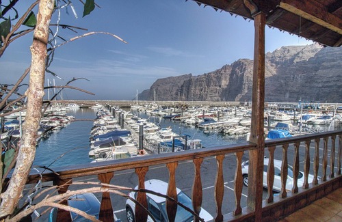 Los Gigantes Apartment | Ocean View-2 Bed-Sleeps 4-Marina