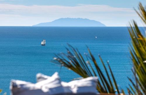 Waiheke Island House | Ocean Breeze Cottage - Coast & Country