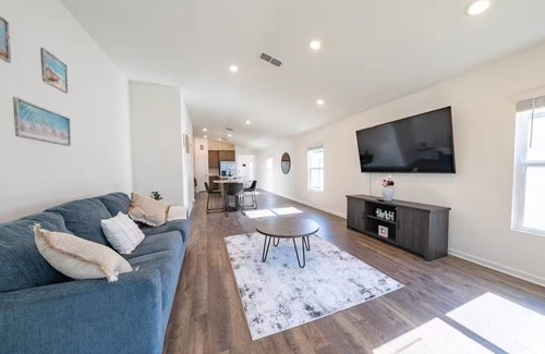 St. Augustine House | Ocean Breeze Getaway: St. Augustine/Jacksonvillenn