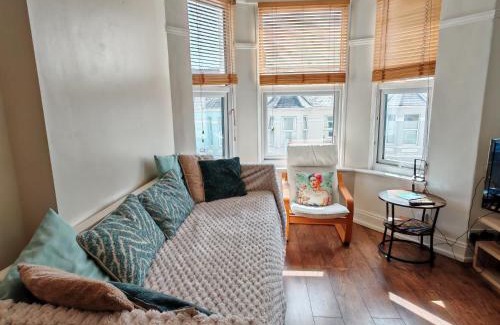 Plymouth Apartment | Ocean City Apartment-with parking
