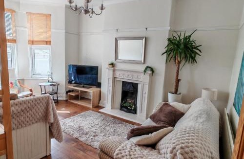Plymouth Apartment | Ocean City Apartment-with parking