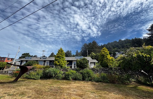 Yachats Apartment | Ocean Cove Inn #4 – Ocean View