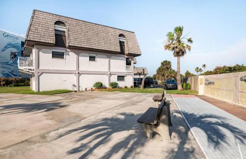 Avon By The Sea Apartment | Ocean Front by Cocoa Beach Pier