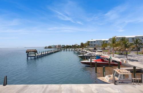 Marathon House | Ocean Isles Pelican Palace