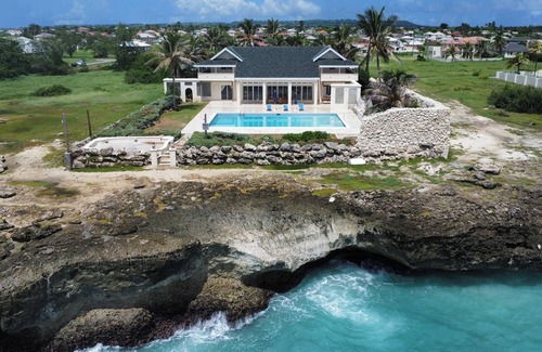 Work Hall Villa | Ocean Mist Villa 5Bd by Zenbreak