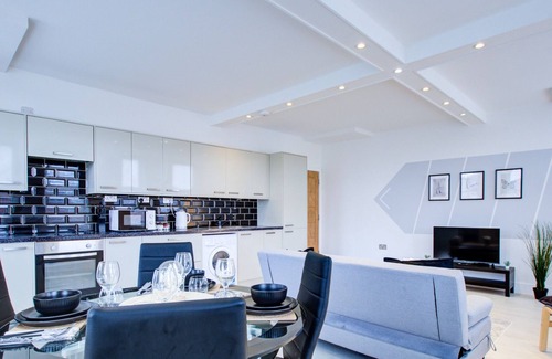 Sutton Central Apartment | Ocean Pearl 1 Bed Apartment, High St, Sutton