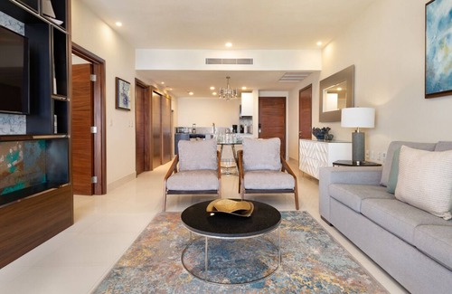 Chula Vista Condo | Ocean/Pool View 1BR/2BA Condo-La Valencia Resort and Spa