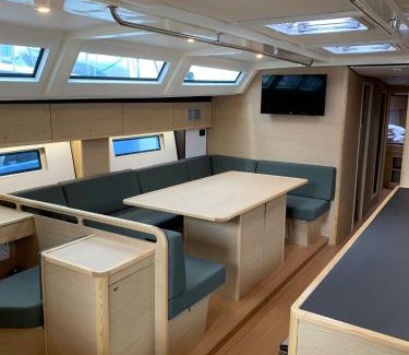 Punat Boat Rental | Ocean`s Blue