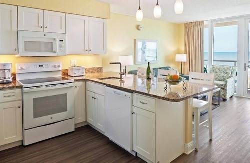 Ormond Beach Resort | Ocean View 2BR w/Balcony, Full Kitchen, Resort Amenities & Direct Beach Access