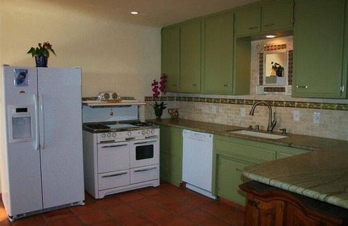 Cardiff-by-the-Sea House | Ocean View Dream Getaway! Romantic Cardiff by the Sea