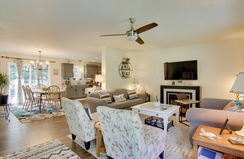 Ocean View House | Ocean View Escape ~ 4 Miles to Bethany Beach!