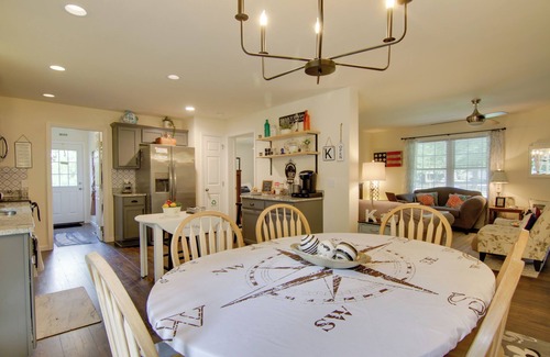 Ocean View House | Ocean View Escape ~ 4 Miles to Bethany Beach!