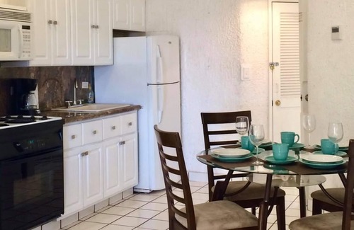 Cabo Bello Condo | OCEAN VIEW! HEAR THE WAVES! 5th floor, overlooking pool in PRIVATE resort in CSL