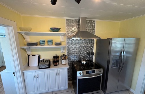 Rockaway Beach House | Ocean View-Hot Tub-Steps From the Beach!