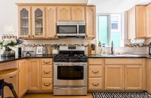 Hermosa Beach House | Ocean View Hot Tub Luxe House Steps to Sand