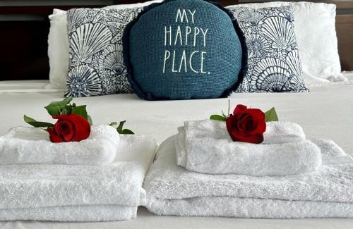 North Pacific Beach Apartment | Ocean View Luxury Condo Oceanfront and Pool