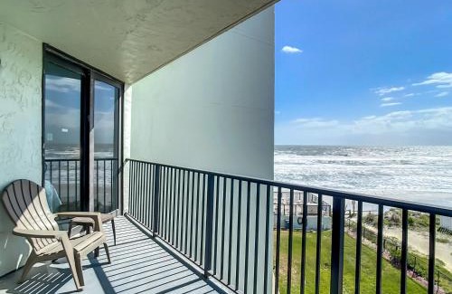 New Smyrna Beach Apartment | Ocean View with a beachfront pool at Ocean Trillium Condo ~ 402