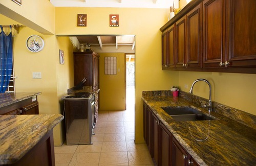 Silver Sands Villa | Ocean Villa With Pool, Getaway