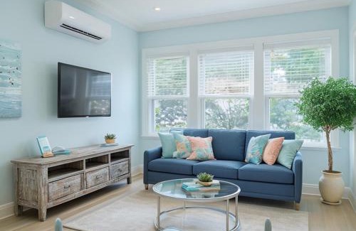 Lawton Woods House | Ocean Waves Condo