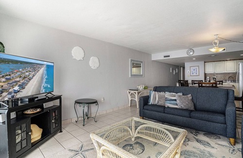 Garden City Condo | Oceanfront 2bed/2bath-Water's Edge Resort-511 Indoor/Outdoor Pool & Hot Tub