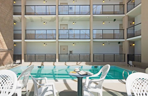 Virginia Beach Condo | Oceanfront 2BR Penthouse w/Balcony Views