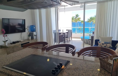 Villas Del Mar Condo | Oceanfront condo in Marbella, Juan Dolio, Dominican Republic