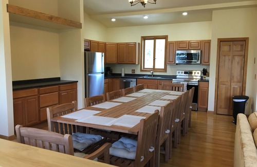 Pleasant Point House | Oceanfront Family Getaway - 8 Bedrooms, 5 Private Acres, Amazing Sunsets