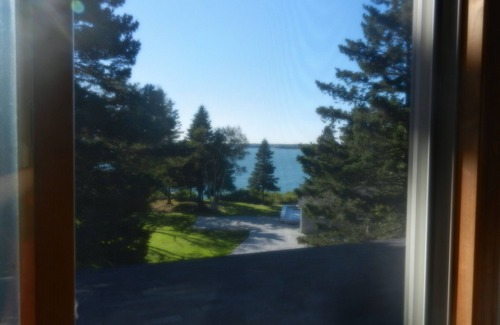 Pleasant Point House | Oceanfront Family Getaway - 8 Bedrooms, 5 Private Acres, Amazing Sunsets