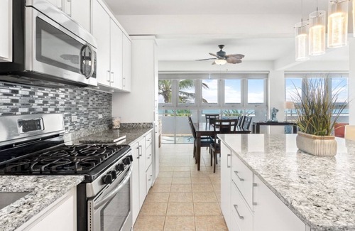 Carrizal House | Oceanfront/Gated In-Ground Private Salt Water Pool/6 Bedroom; Luxury Paradise!