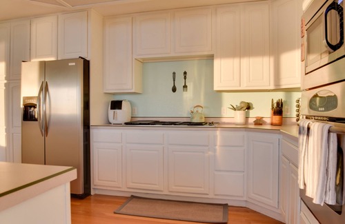 Kenai Villa | Oceanfront Kenai Villa w/Fireplace & Deck