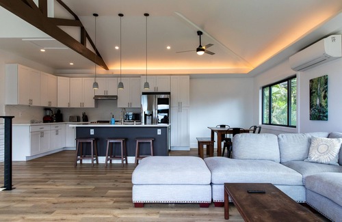 Waialee House | Oceanfront Paradise Escape on the North Shore of Oʻahu. 30-Night Minimum Stay