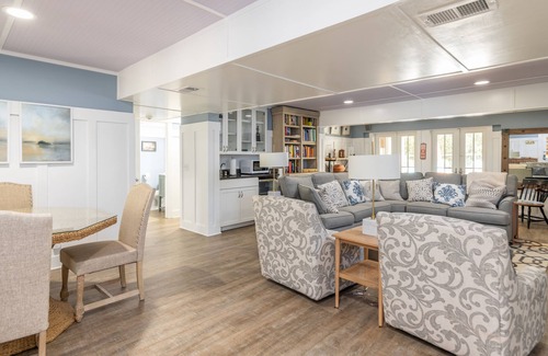 Beach Lagoon House | OCEANFRONT Retreat w Stunning Setback, Gourmet Kitchen, Private Pool, Hot Tub, Screened Patio, Grill